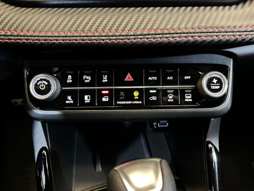 Foto do veículo FIAT PULSE  ABARTH 270 2024 8.980 KM 129.900,00
