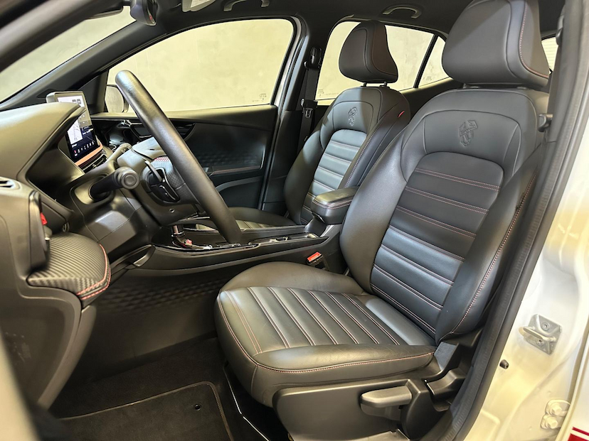 Foto do veículo FIAT PULSE  ABARTH 270 2024 11.273 KM 128.900,00