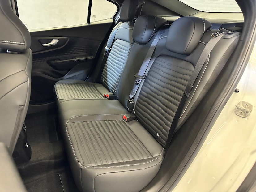 Foto do veículo FIAT FASTBACK  TURBO 270 2024 1.212 KM 132.900,00