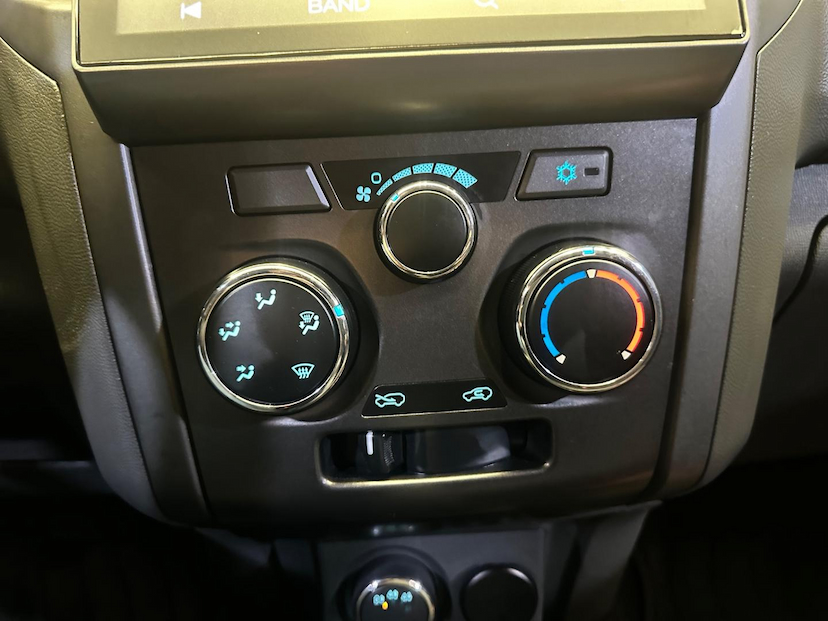 Foto do veículo CHEVROLET S10  LS DS4 2015 130.542 KM 115.900,00