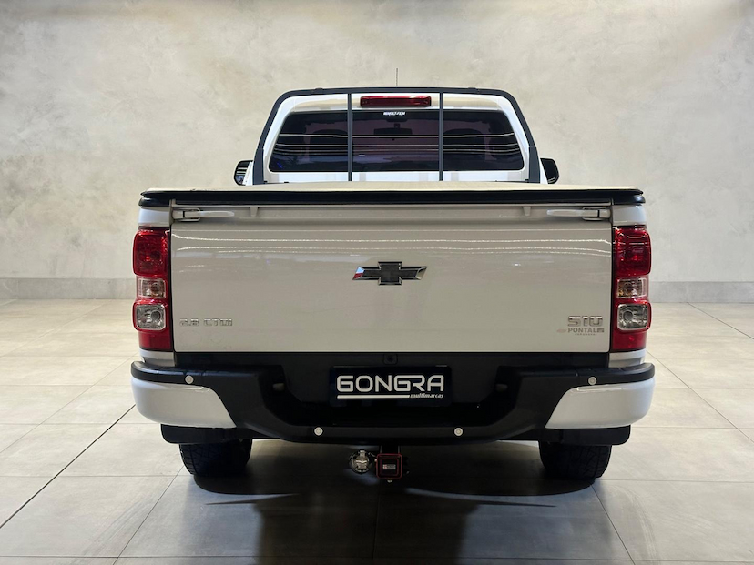Foto do veículo CHEVROLET S10  LS DS4 2015 130.542 KM 115.900,00