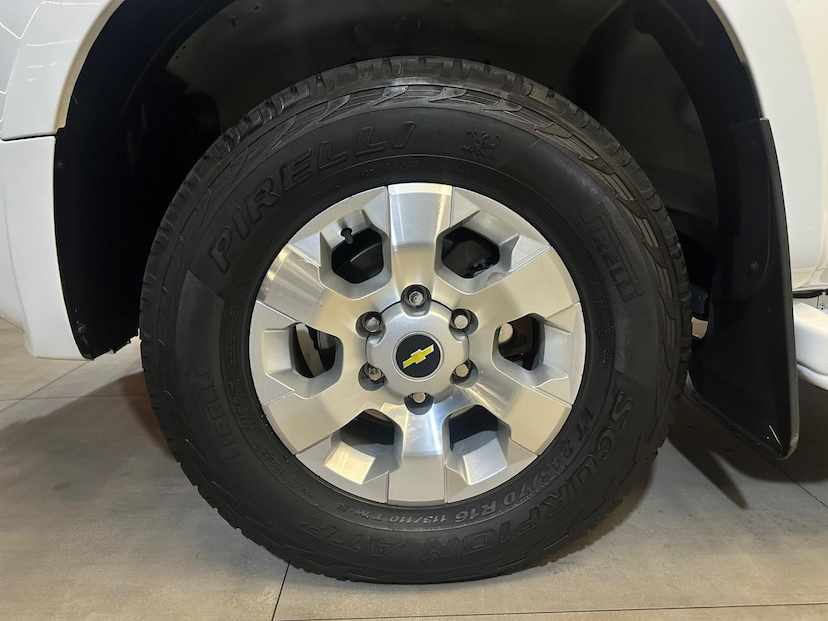 Foto do veículo CHEVROLET S10  LS DS4 2015 130.542 KM 115.900,00