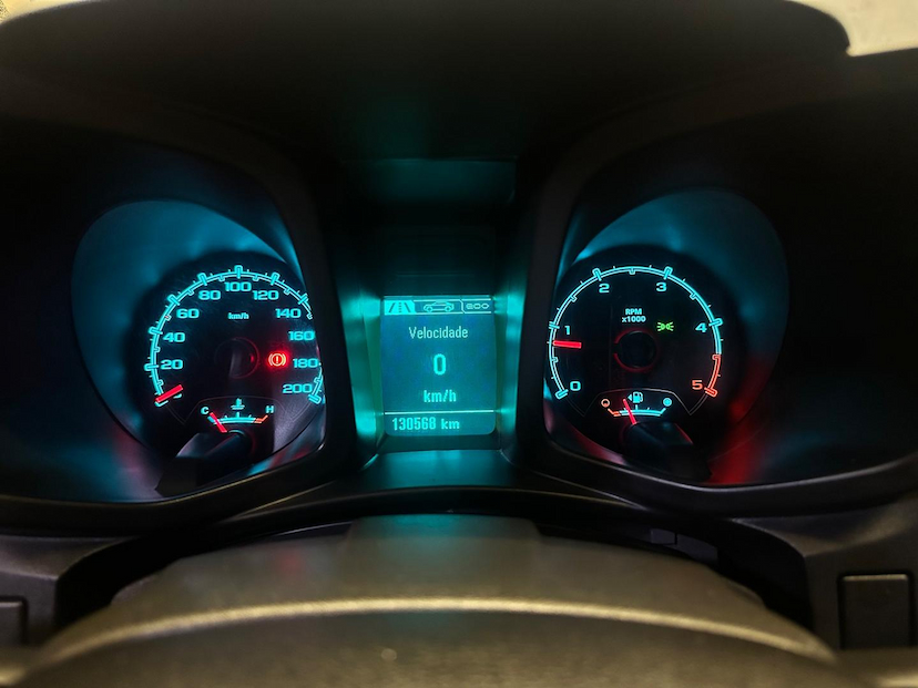 Foto do veículo CHEVROLET S10  LS DS4 2015 130.542 KM 115.900,00