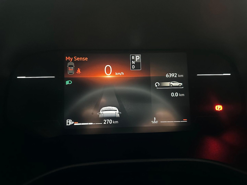 Foto do veículo RENAULT KARDIAN  PREM AT 2025 6.300 KM 109.900,00