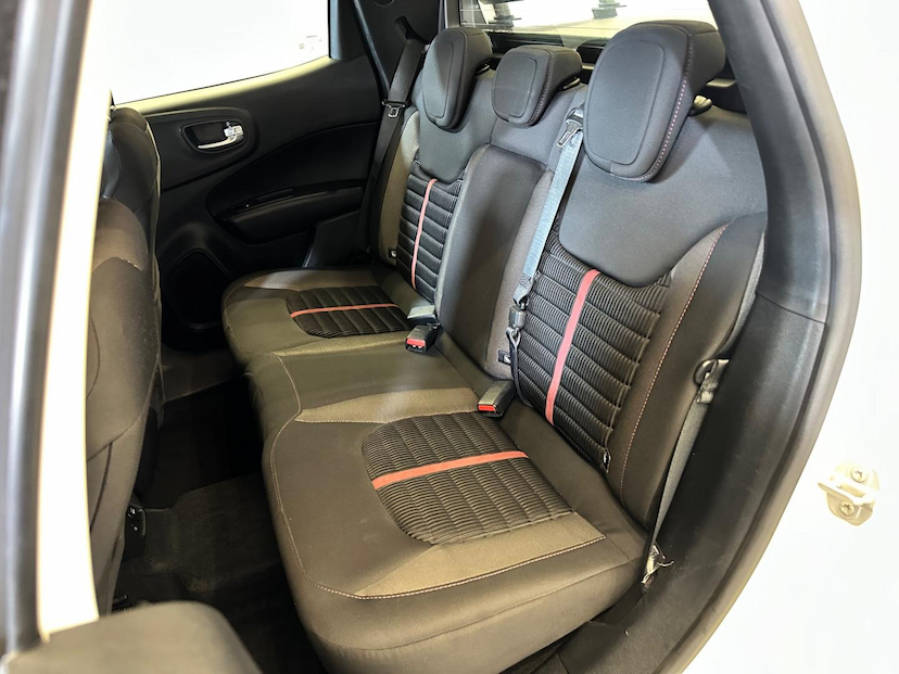 Foto do veículo FIAT TORO  FREEDOM 1.8 AT6 2021 97.252 KM 95.900,00