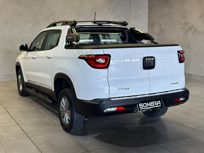Foto do veículo FIAT TORO  FREEDOM 1.8 AT6 2021 97.252 KM 95.900,00
