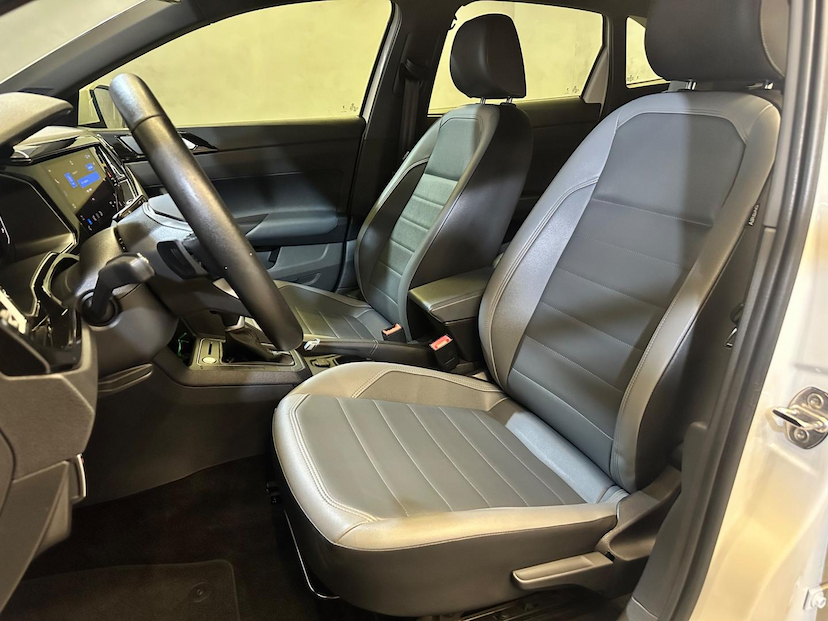 Foto do veículo VOLKSWAGEN NIVUS  1.0 200 TSI HIGHLINE 2023 28.820 KM 119.900,00