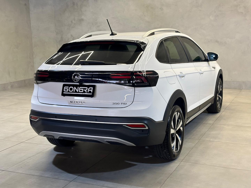Foto do veículo VOLKSWAGEN NIVUS  1.0 200 TSI HIGHLINE 2023 28.820 KM 119.900,00