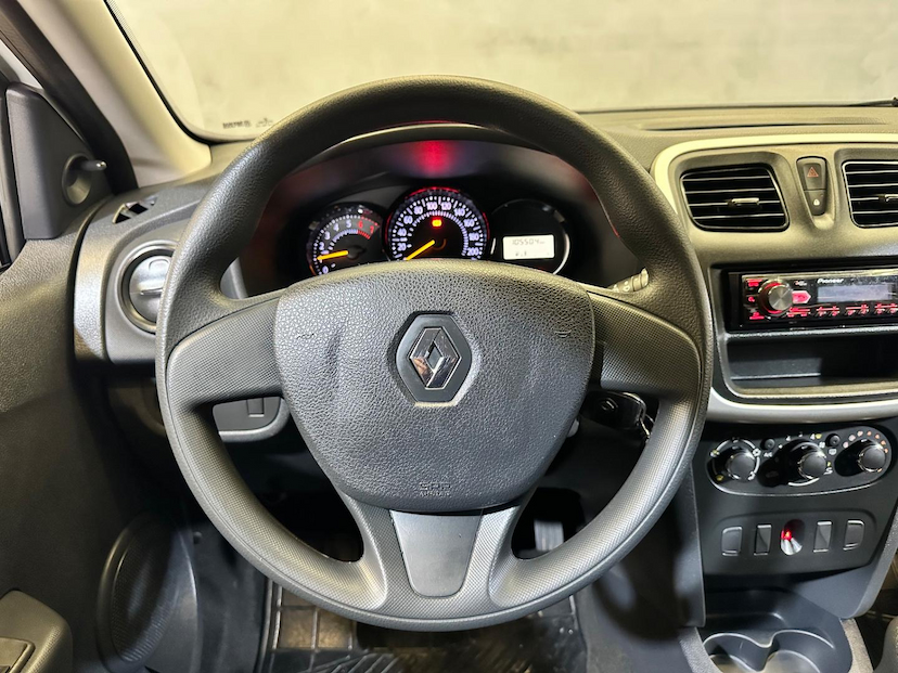 Foto do veículo RENAULT SANDERO  AUTHENTIC 1.0 12V 2018 105.443 KM 42.900,00