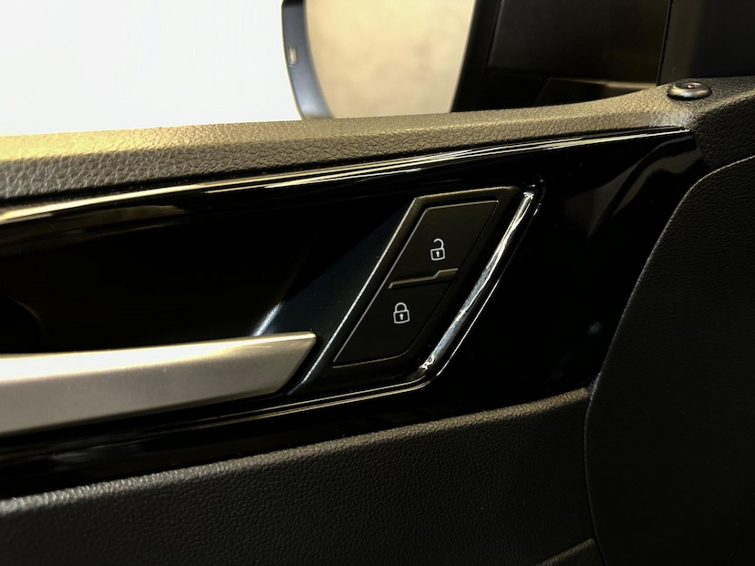 Foto do veículo VOLKSWAGEN NIVUS  HL TSI AD 2021 77.715 KM 102.900,00