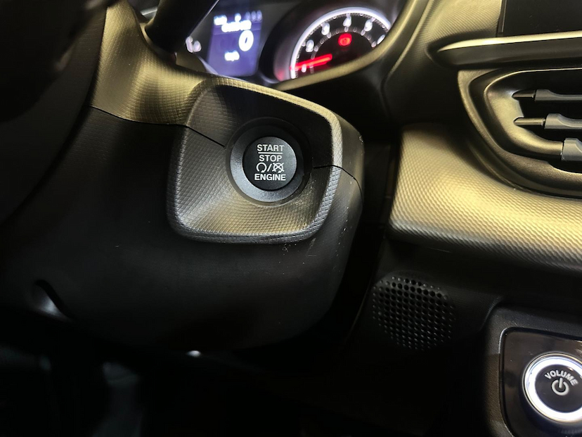 Foto do veículo FIAT PULSE  AUDACE TF200 2023 7.322 KM 101.900,00
