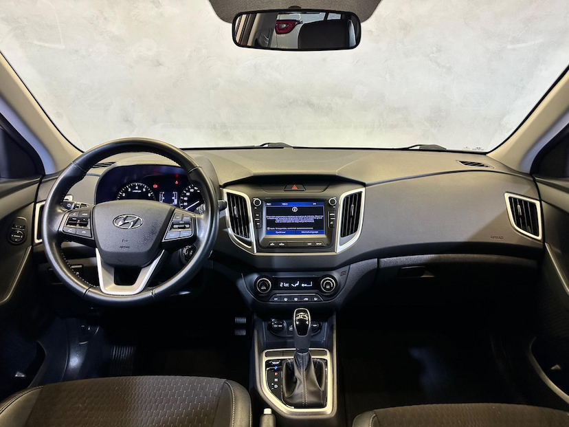 Foto do veículo HYUNDAI CRETA  1.6AT SMART PLUS 2021 53.941 KM 96.900,00