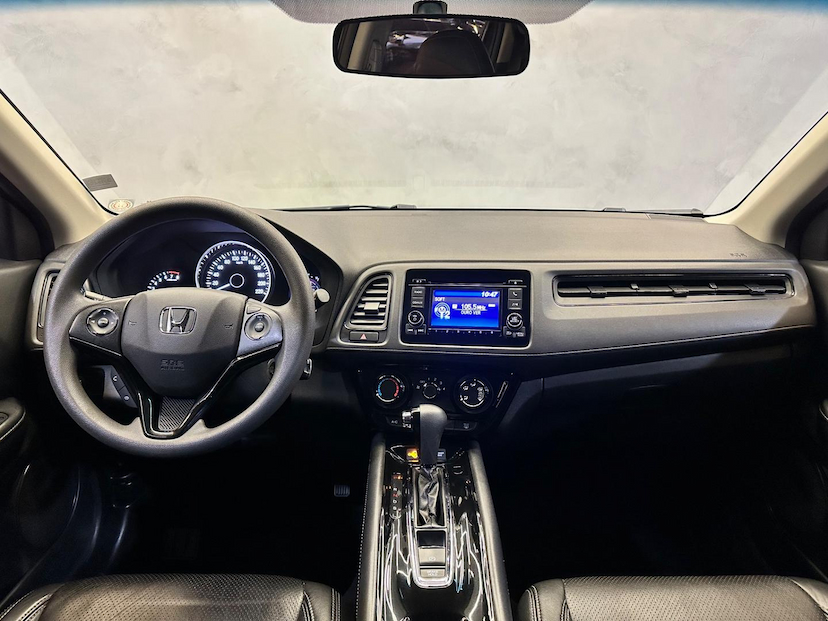 Foto do veículo HONDA HR-V HR-V LX CVT 2019 85.403 KM 102.900,00