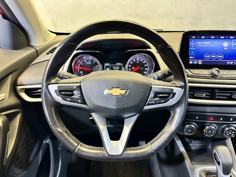 Foto do veículo CHEVROLET TRACKER  LTZ 1.2 TURBO 12V FLEX AUT. 2021 32.679 KM 102.900,00