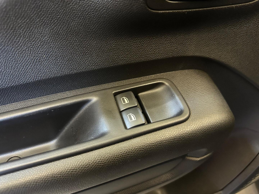 Foto do veículo CITROËN C3  LIVE PK 1.0 2024 11.508 KM 68.900,00