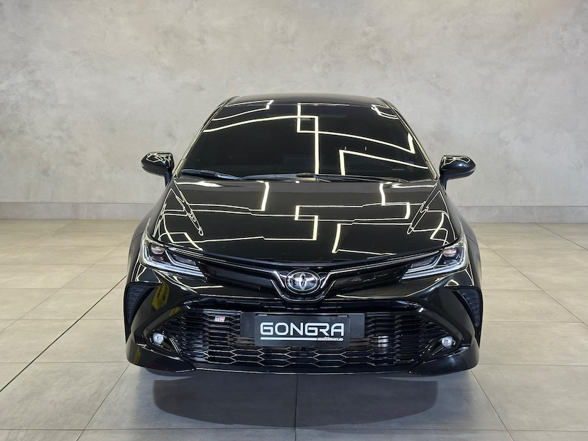 Foto do veículo TOYOTA COROLLA  GRS 2022 32.236 KM 136.900,00
