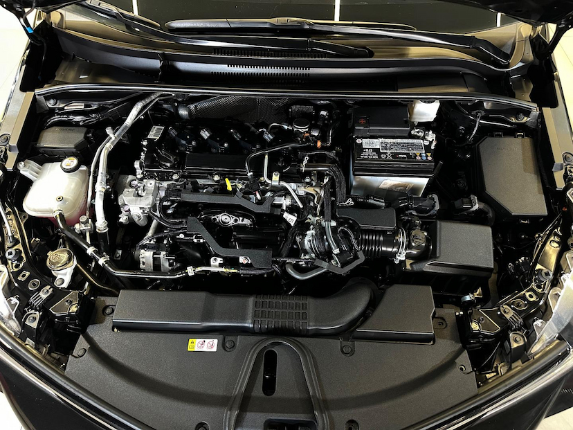 Foto do veículo TOYOTA COROLLA  GRS 2022 32.236 KM 136.900,00