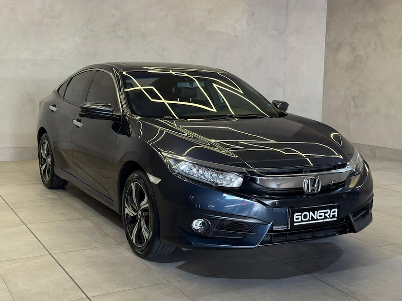 Foto do veículo HONDA CIVIC  TOURING CVT 2019 67.061 KM 138.900,00