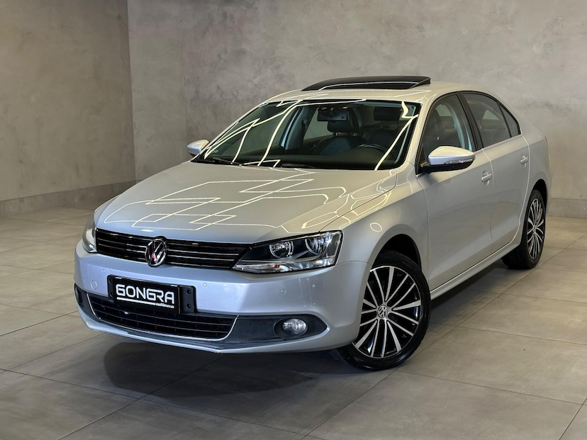 Foto do veículo VOLKSWAGEN JETTA  2.0T 2014 101.865 KM 81.900,00