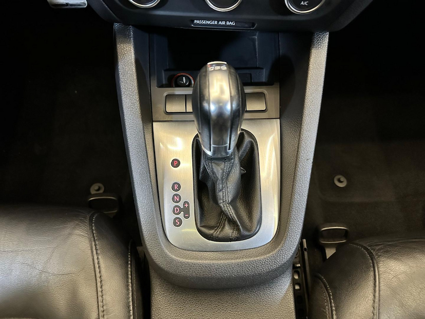 Foto do veículo VOLKSWAGEN JETTA  2.0T 2014 101.865 KM 81.900,00