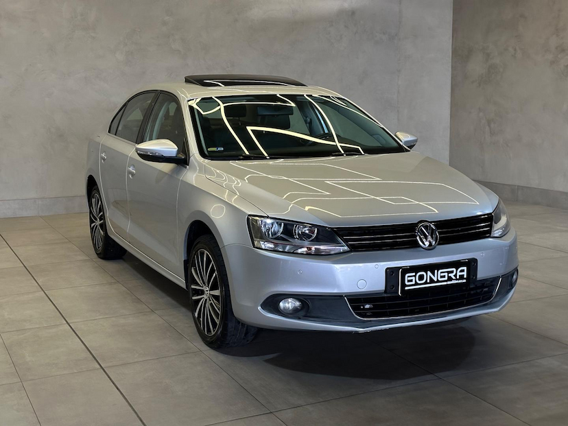 Foto do veículo VOLKSWAGEN JETTA  2.0T 2014 101.865 KM 81.900,00