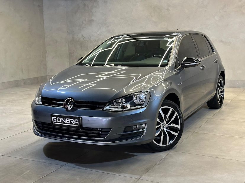 Foto do veículo VOLKSWAGEN GOLF  HIGHLINE AB 2017 82.572 KM 110.900,00