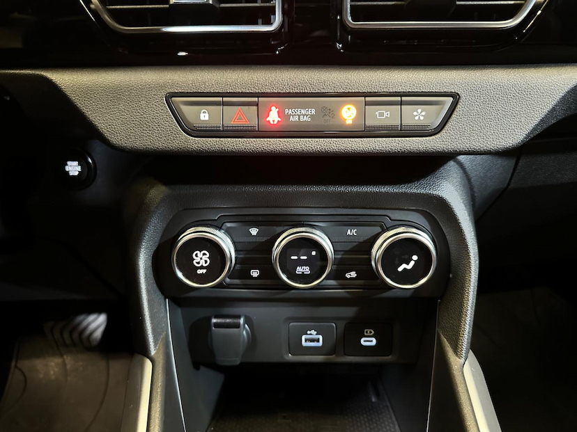 Foto do veículo RENAULT KARDIAN  PREM AT 2025 6.200 KM 112.900,00