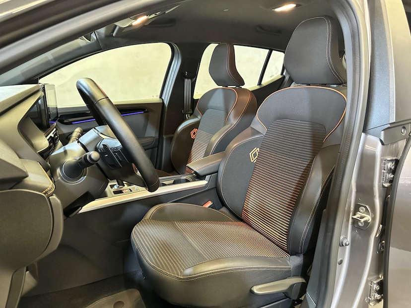 Foto do veículo RENAULT KARDIAN  PREM AT 2025 6.200 KM 112.900,00