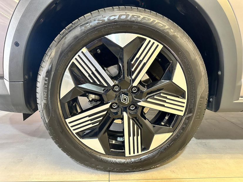 Foto do veículo RENAULT KARDIAN  PREM AT 2025 6.200 KM 112.900,00