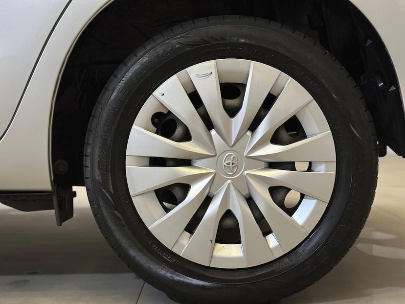 Foto do veículo TOYOTA YARIS  HA XL13LIVE 2021 41.890 KM 85.900,00