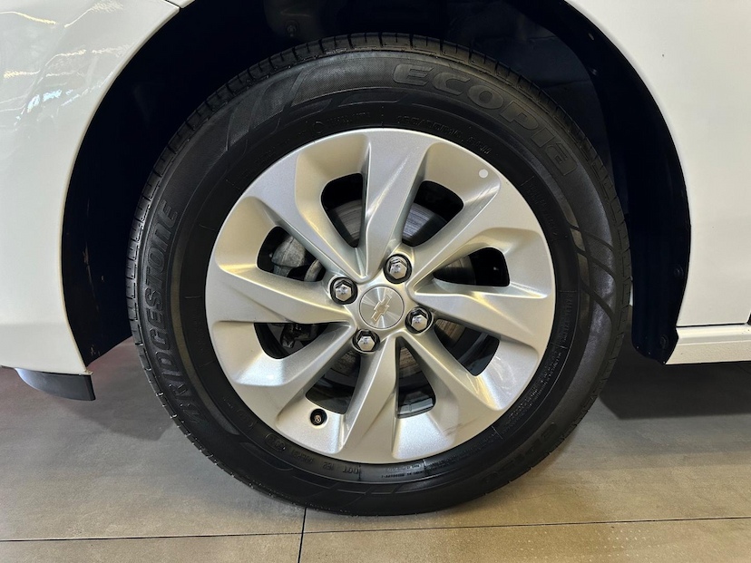 Foto do veículo CHEVROLET ONIX  PLUS LT TURBO 2023 51.987 KM 79.900,00
