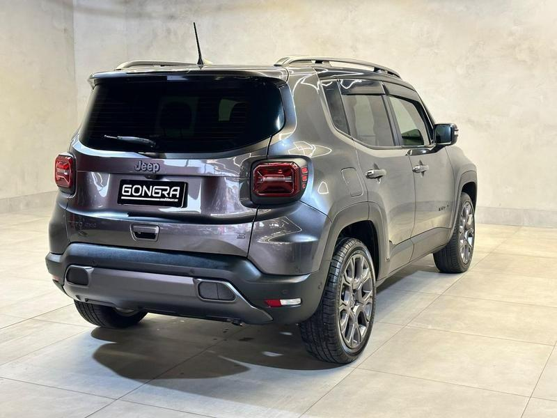 Foto do veículo JEEP RENEGADE  S T2704X4T 2022 29.775 KM 124.900,00