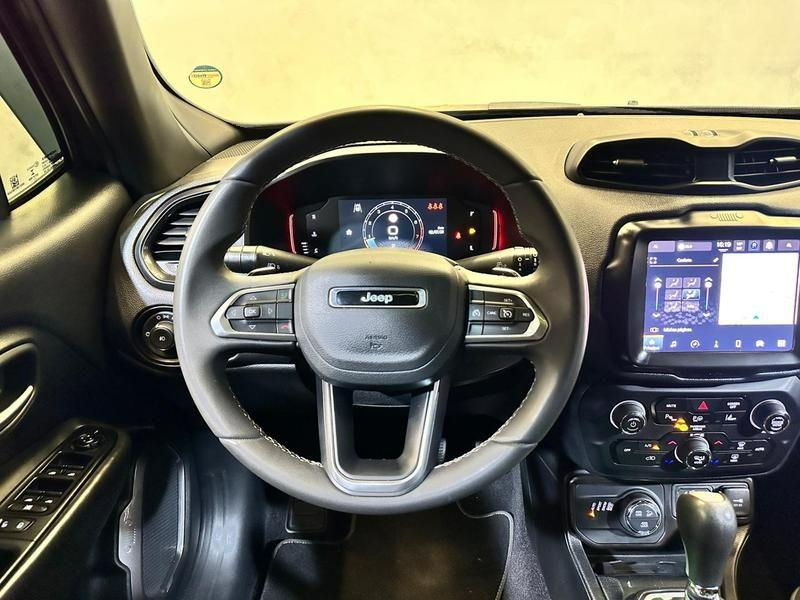 Foto do veículo JEEP RENEGADE  S T2704X4T 2022 29.775 KM 124.900,00