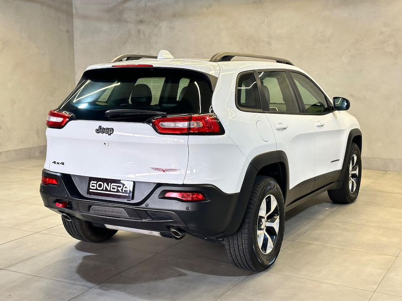 Foto do veículo JEEP CHEROKEE  TRAILHAWK 3.2 4X4 V6 AUT 2014 29.018 KM 99.900,00