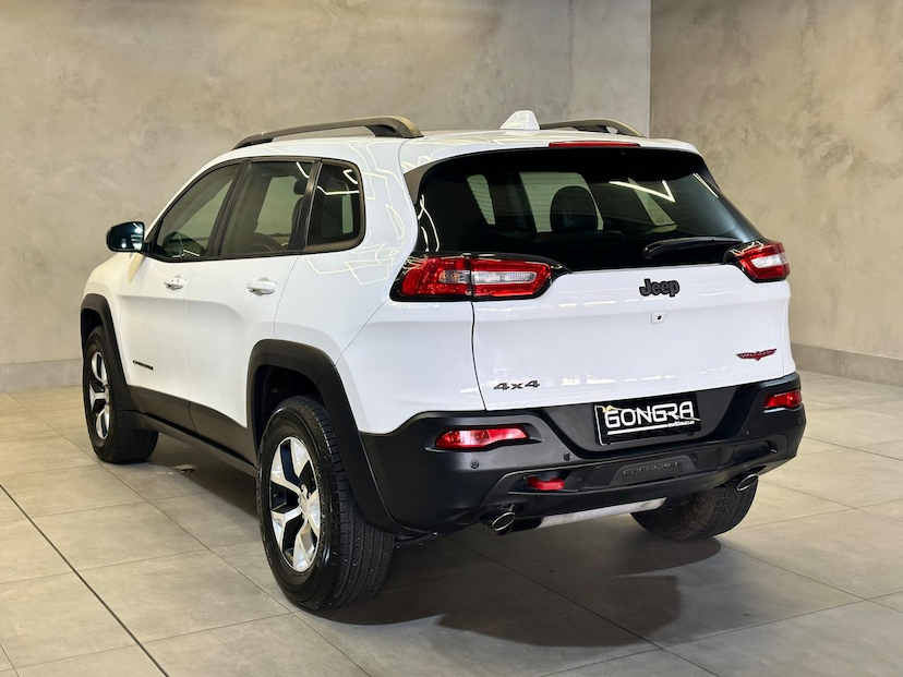 Foto do veículo JEEP CHEROKEE  TRAILHAWK 3.2 4X4 V6 AUT 2014 29.018 KM 99.900,00
