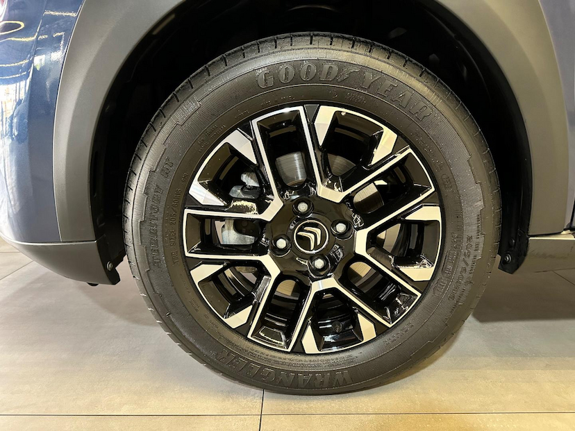 Foto do veículo CITROËN BASALT  SHINE 1.0 FLEX TB 200 5P AUT. 2025 5.658 KM 105.900,00
