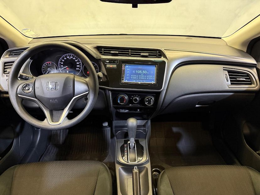 Foto do veículo HONDA CITY  LX CVT 2019 68.648 KM 82.900,00