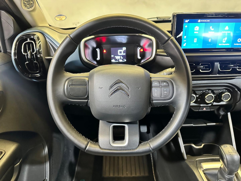 Foto do veículo CITROËN C3  YOU! 1.0 FLEX TURBO 200 AUT. 2025 7.910 KM 95.900,00