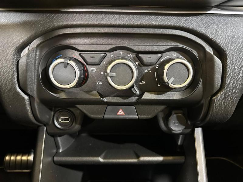 Foto do veículo CITROËN C3  YOU! 1.0 FLEX TURBO 200 AUT. 2025 3.412 KM 96.900,00