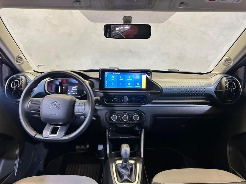 Foto do veículo CITROËN C3  YOU! 1.0 FLEX TURBO 200 AUT. 2025 3.412 KM 96.900,00