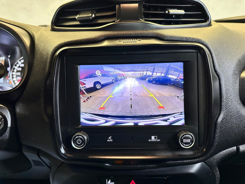 Foto do veículo JEEP RENEGADE  SPORT T270 FLEX 2022 29.891 KM 99.900,00