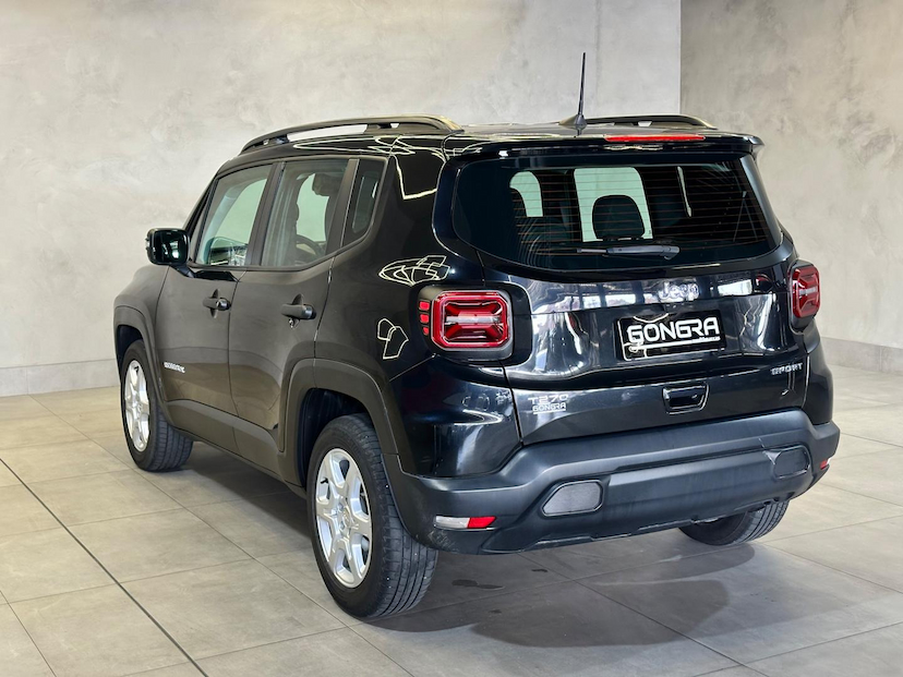 Foto do veículo JEEP RENEGADE  SPORT T270 FLEX 2022 29.891 KM 99.900,00