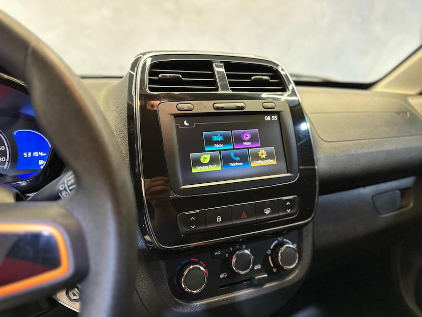 Foto do veículo RENAULT KWID  OUTSID 10MT 2021 52.953 KM 49.900,00