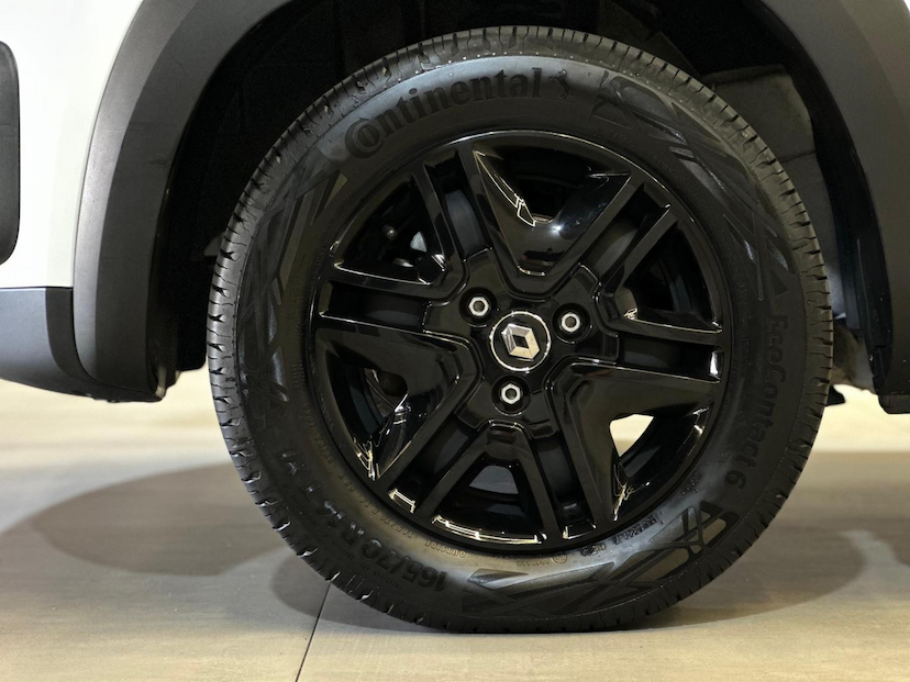 Foto do veículo RENAULT KWID  OUTSID 10MT 2021 52.953 KM 49.900,00