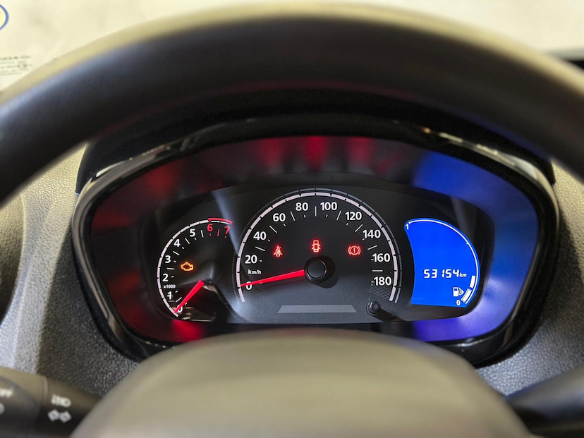 Foto do veículo RENAULT KWID  OUTSID 10MT 2021 52.953 KM 49.900,00