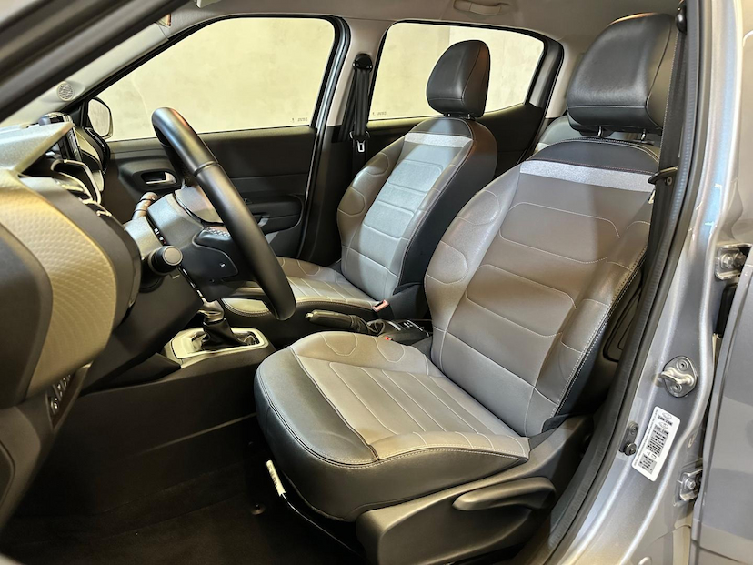 Foto do veículo CITROËN AIRCROSS C3AIRCROSS  7 2024 16.701 KM 106.900,00