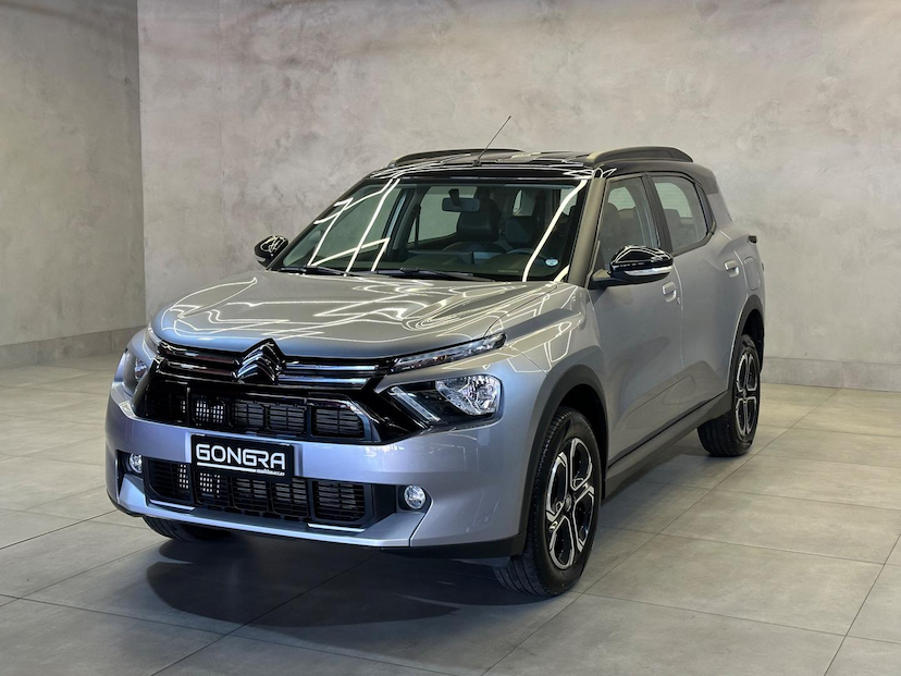 Foto do veículo CITROËN AIRCROSS C3AIRCROSS  7 2024 16.701 KM 106.900,00