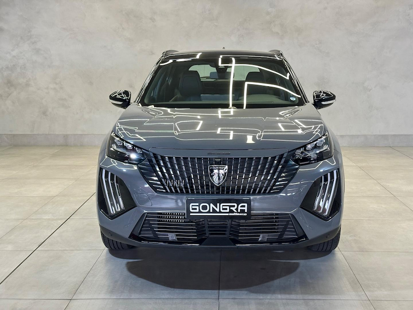Foto do veículo PEUGEOT 2008  GT T200 2025 5.944 KM 149.900,00