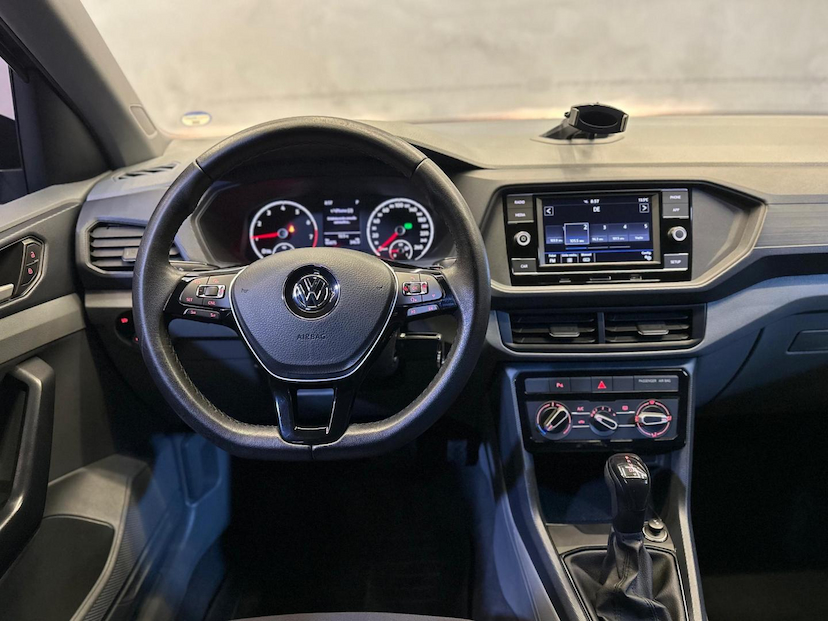 Foto do veículo VOLKSWAGEN T-CROSS T CROSS TSI AD 2020 66.875 KM 92.900,00