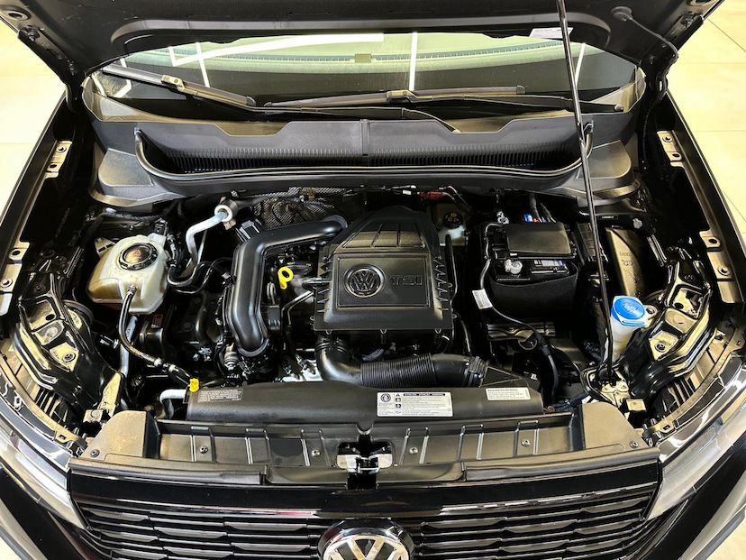 Foto do veículo VOLKSWAGEN T-CROSS T CROSS TSI AD 2020 66.875 KM 92.900,00
